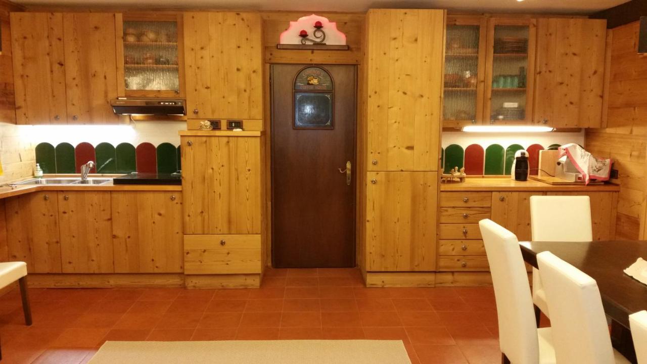 B&B Accanto Al Focolare 2 Udine Exteriör bild