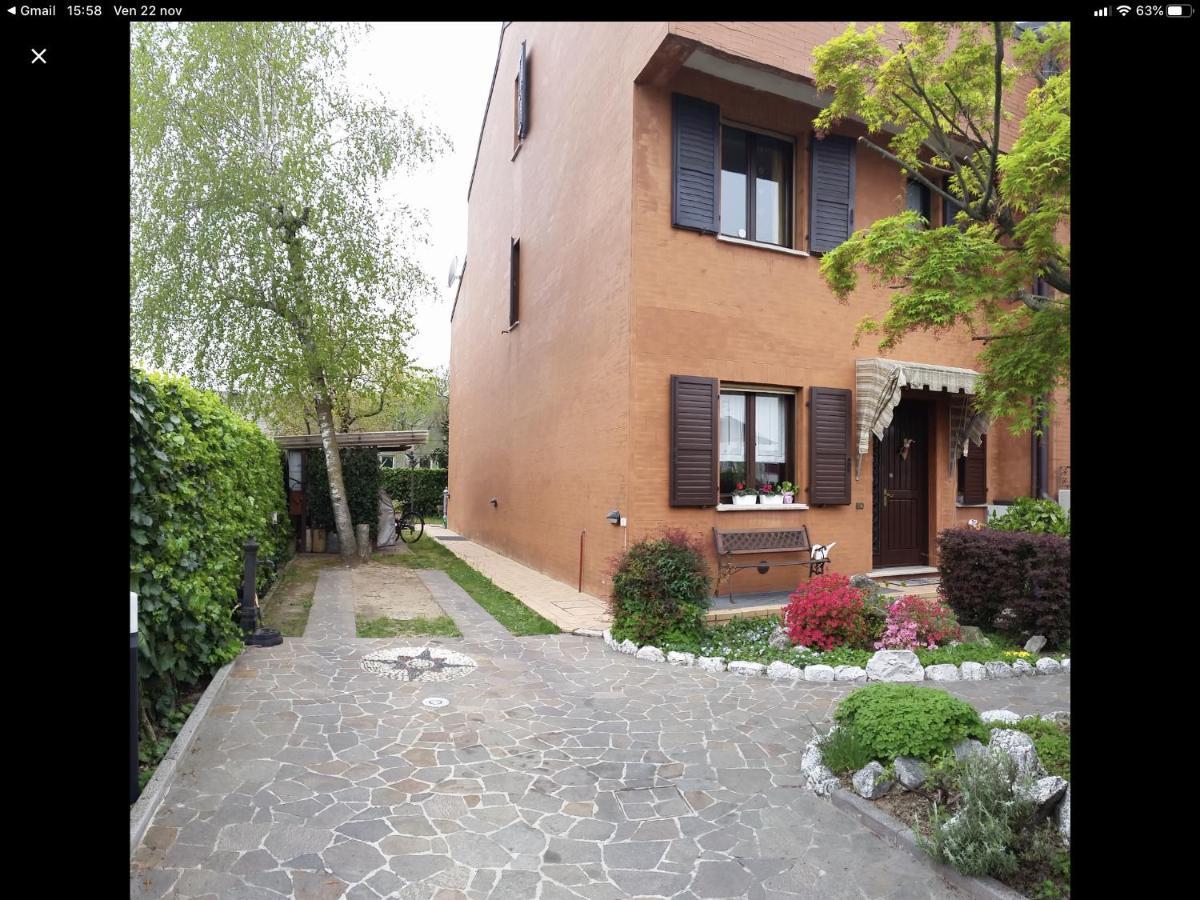 B&B Accanto Al Focolare 2 Udine Exteriör bild