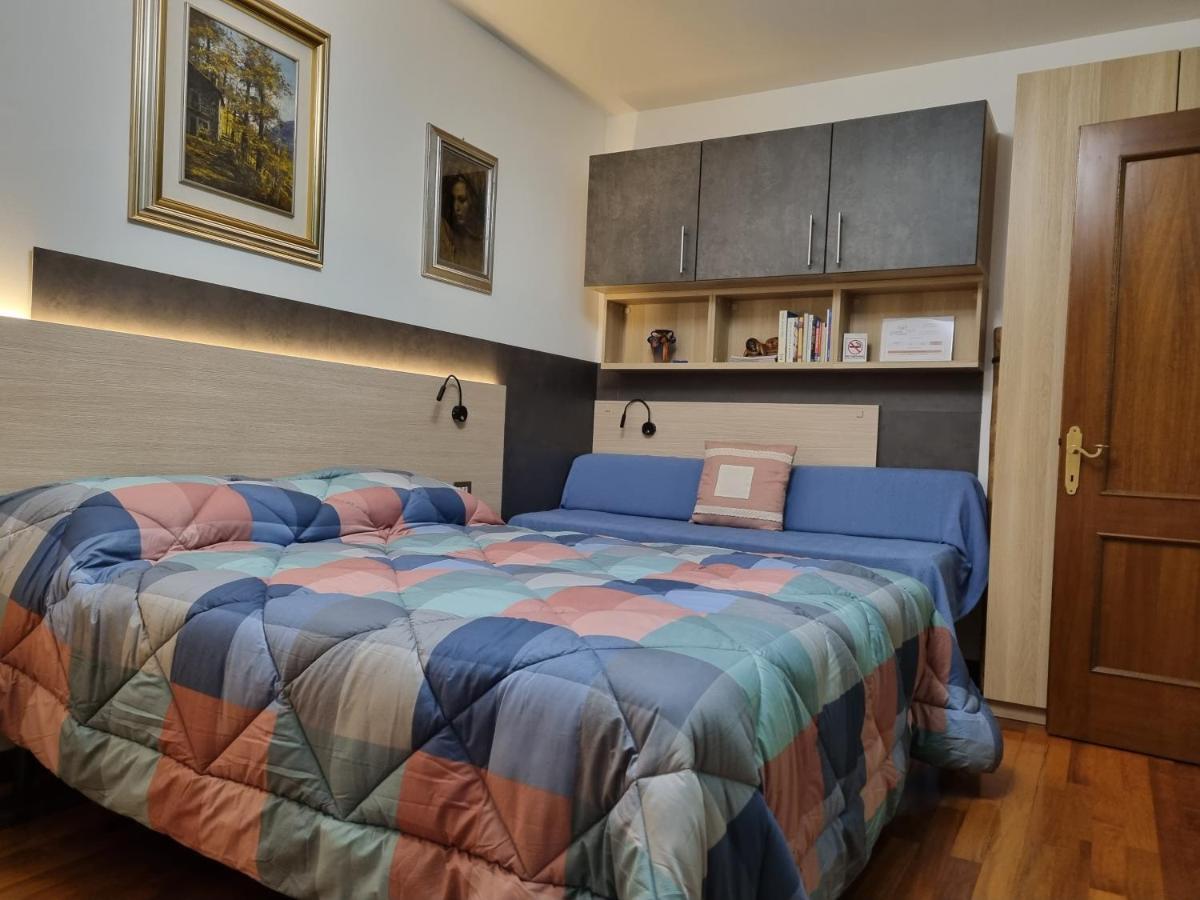 B&B Accanto Al Focolare 2 Udine Exteriör bild